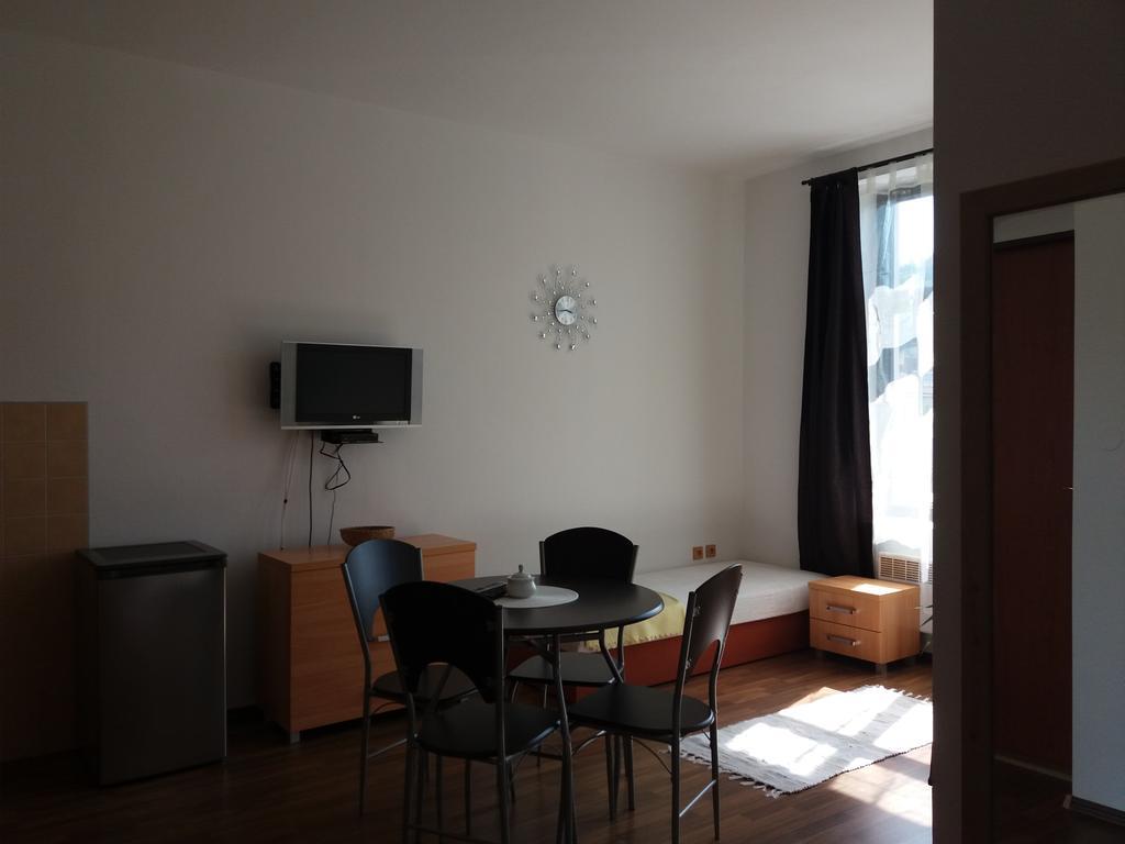 Apartmán Maršík Náchod Esterno foto